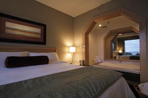 DELTA PRINCE EDWARD HOTEL 003